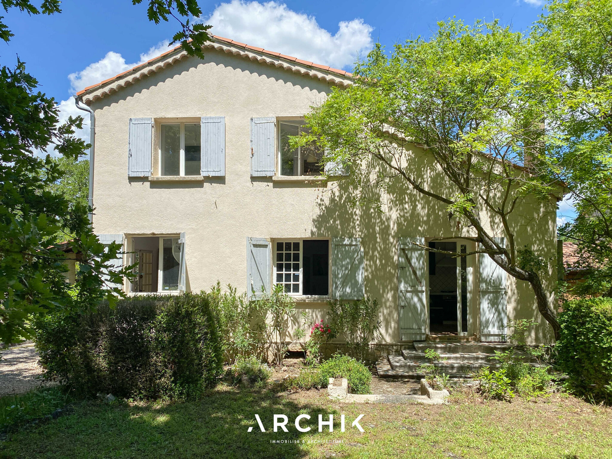 Aix-en-Provence Maison 9 pièces 190 m²