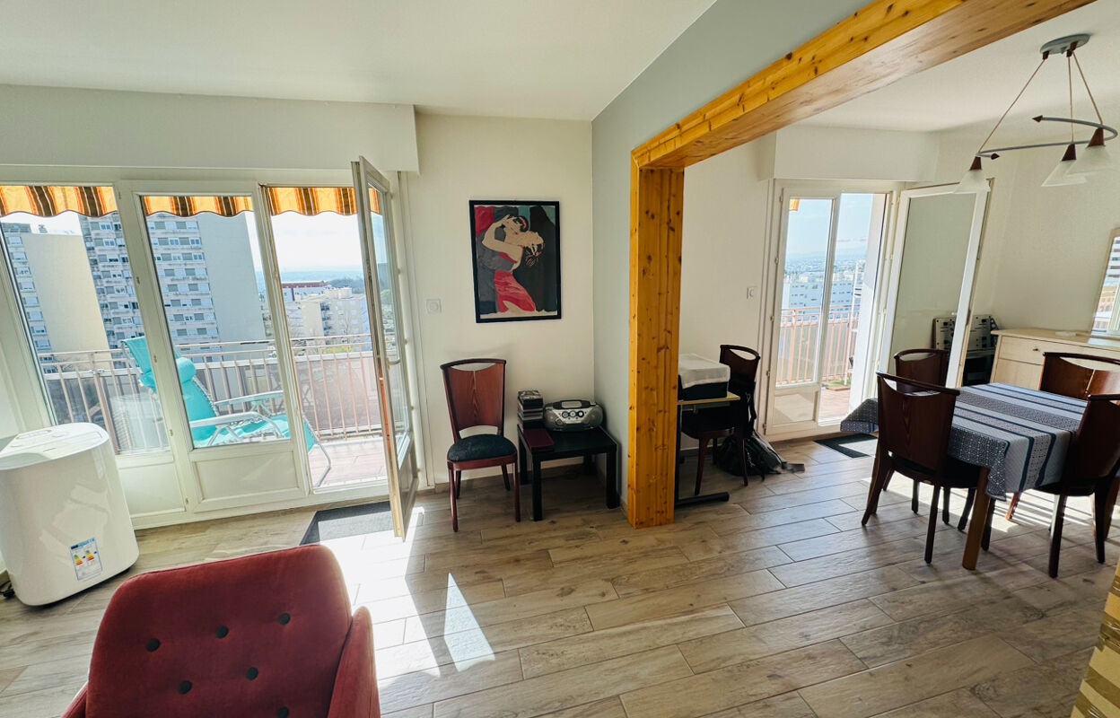 appartement 4 pièces 69 m2 à vendre à Rillieux-la-Pape (69140)
