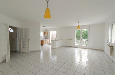 location maison 1 380 € CC /mois à proximité de Romagnat (63540)