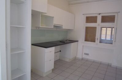 location appartement 725 € CC /mois à proximité de Aigues-Mortes (30220)