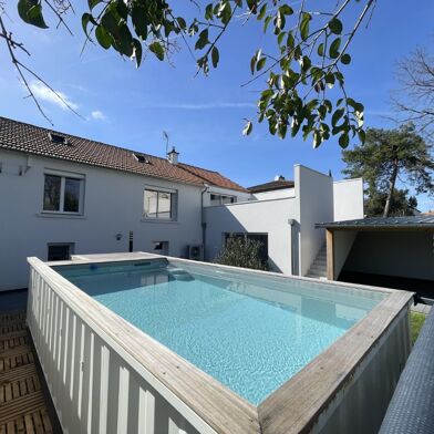 Maison 4 pièces 147 m²