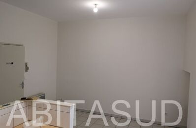 location appartement 375 € CC /mois à proximité de Burlats (81100)