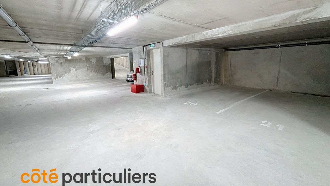 garage  pièces 13 m2 à louer à Montpellier (34000)