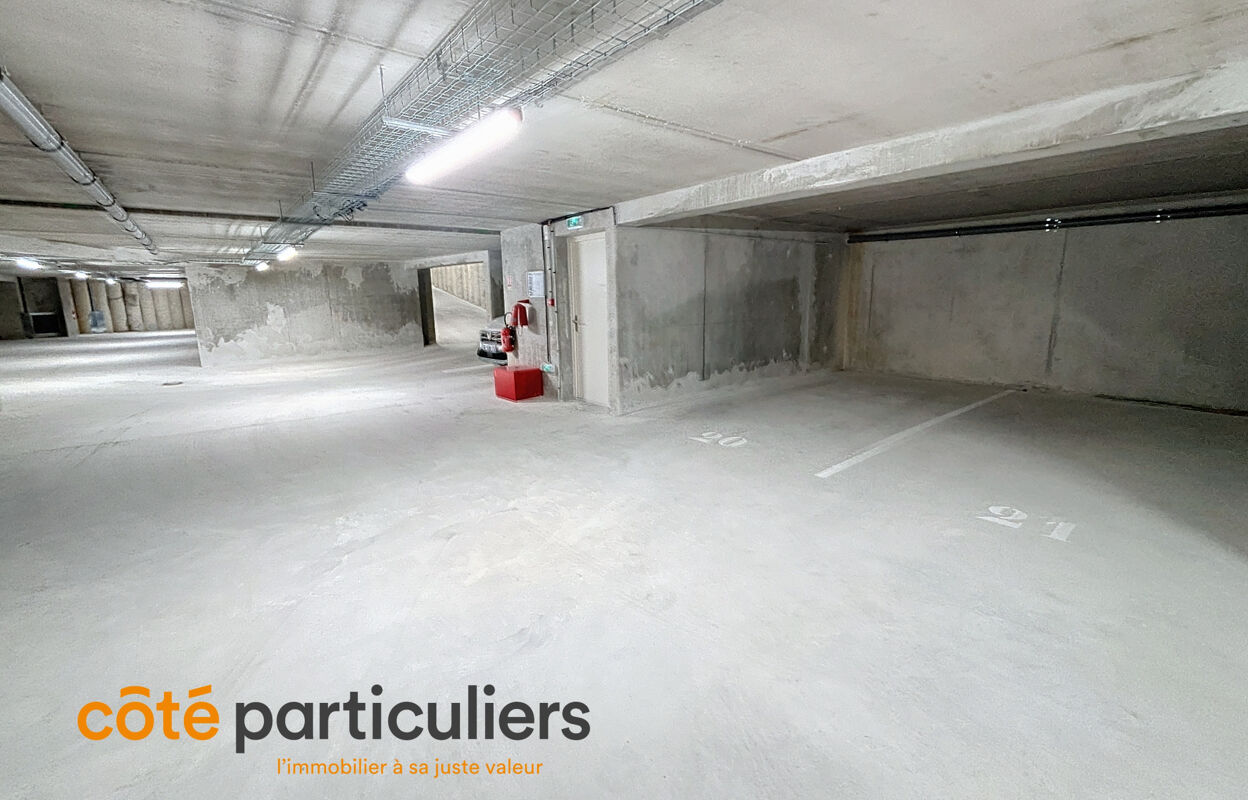 garage  pièces 13 m2 à louer à Montpellier (34000)