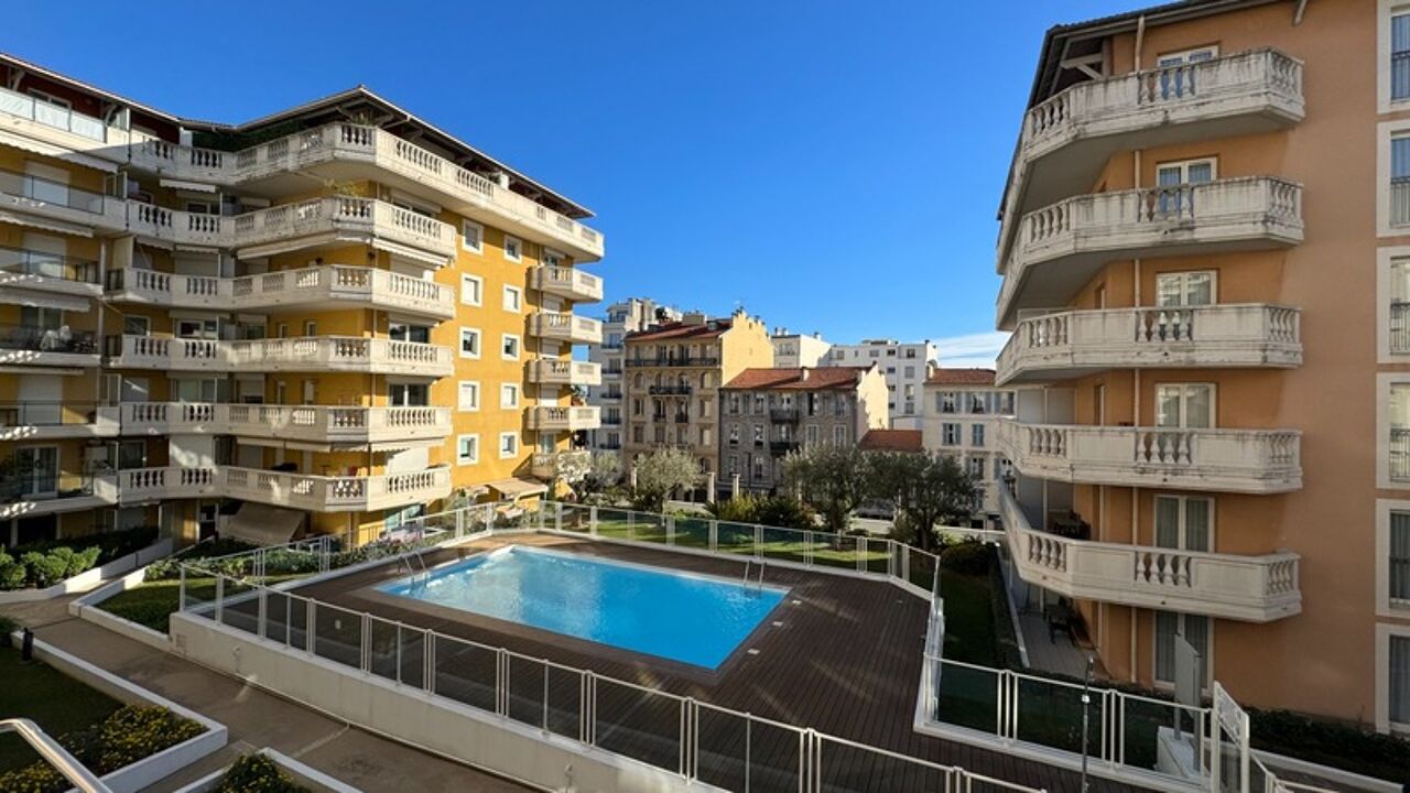 appartement 3 pièces 73 m2 à louer à Nice (06200)