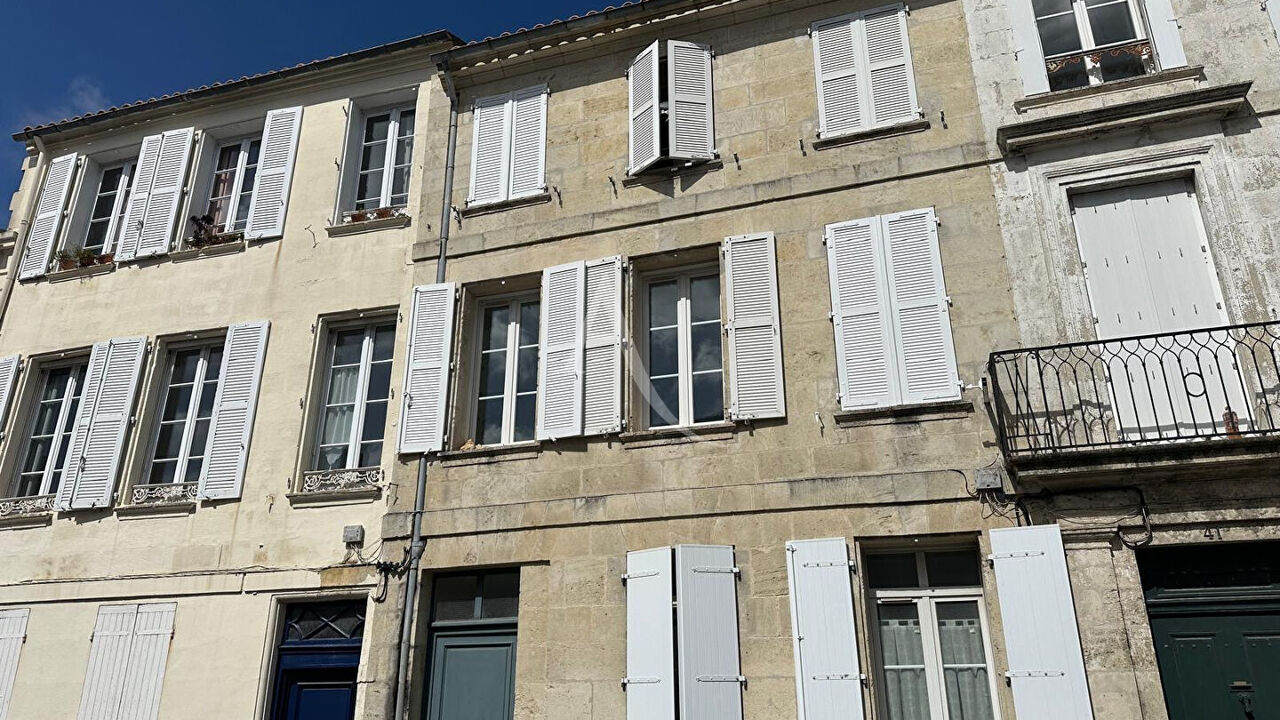 immeuble  pièces 203 m2 à vendre à Rochefort (17300)