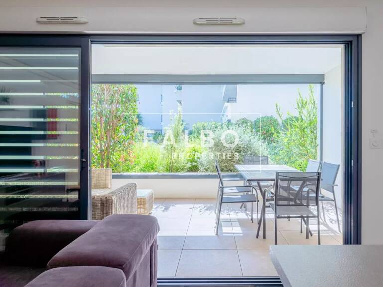 Exclusivif La Ciotat appartement Type 3 Terrasse en front de mer — photo 1