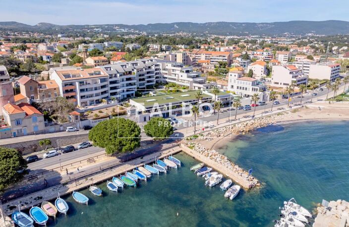 Exclusivif La Ciotat appartement Type 3 Terrasse en front de mer — photo 2
