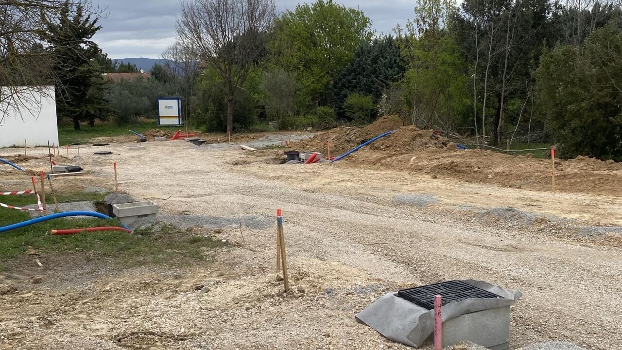terrain 350 m2 à construire à Le Puy-Sainte-Réparade (13610)