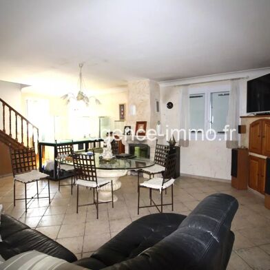 Appartement 5 pièces 399000 €