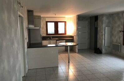 appartement 3 pièces 79 m2 à louer à Saint-Martin-de-Crau (13310)