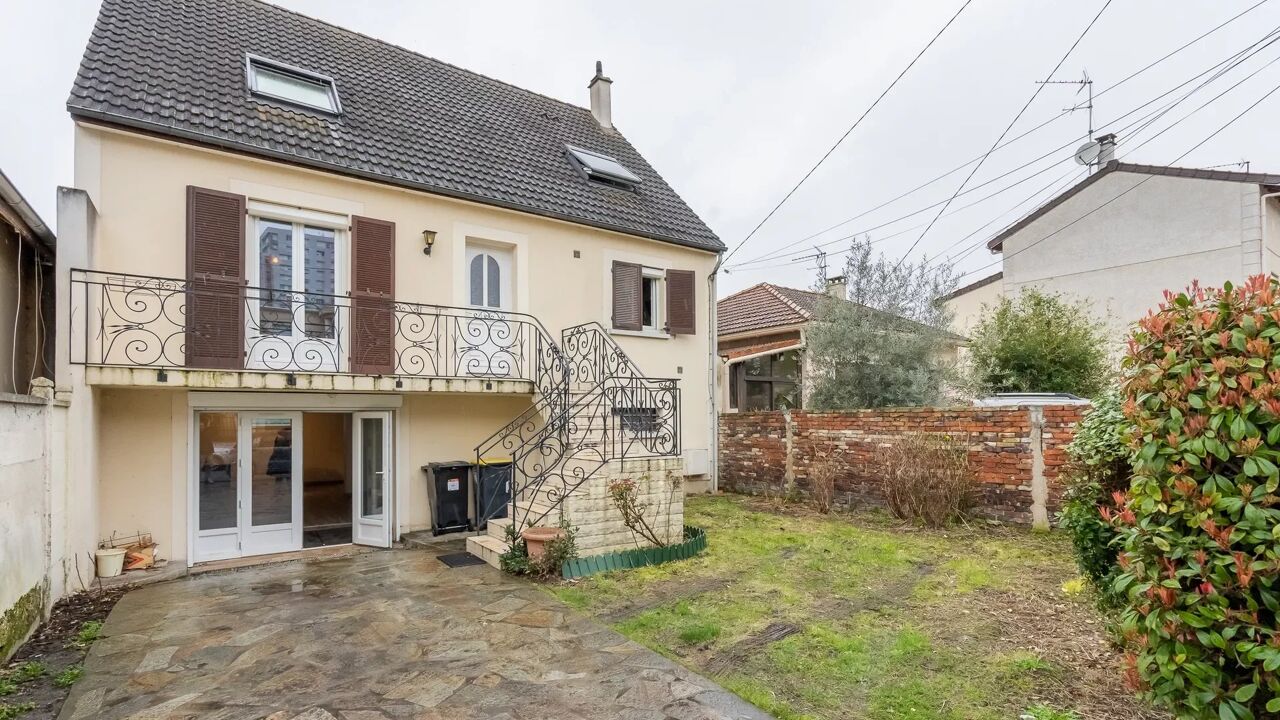 maison 7 pièces 190 m2 à vendre à Saint-Denis (93200)