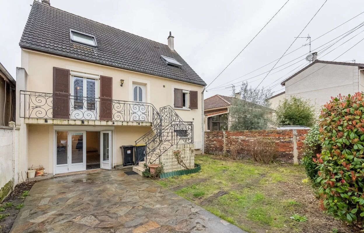 maison 7 pièces 190 m2 à vendre à Saint-Denis (93200)