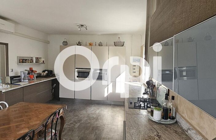 Maison indépendante 185 m², garage, 650 m² de terrain — photo 3