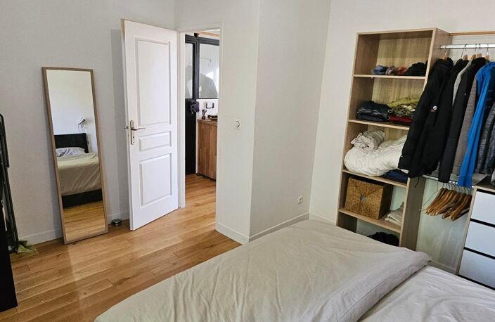 Au calme, Centre Roquevaire, appartement T3, jardin et garage — photo 4