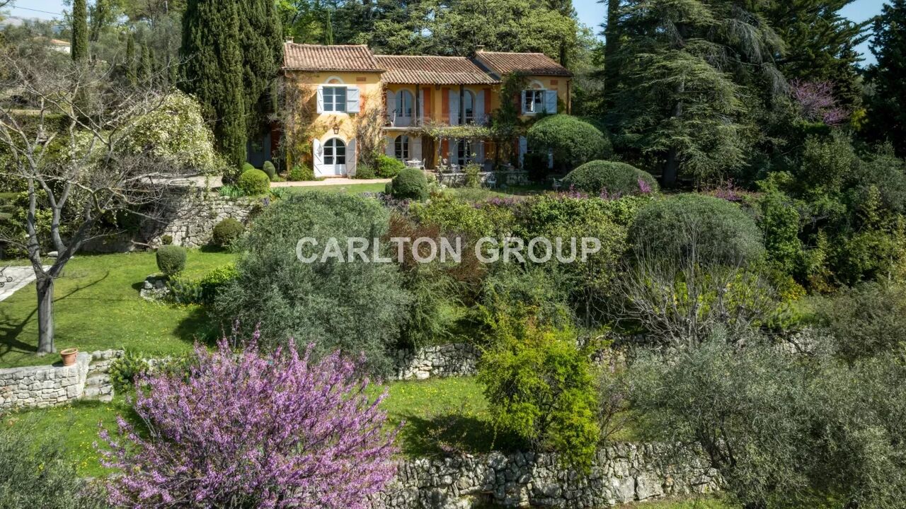 maison 9 pièces 415 m2 à vendre à Châteauneuf-Grasse (06740)