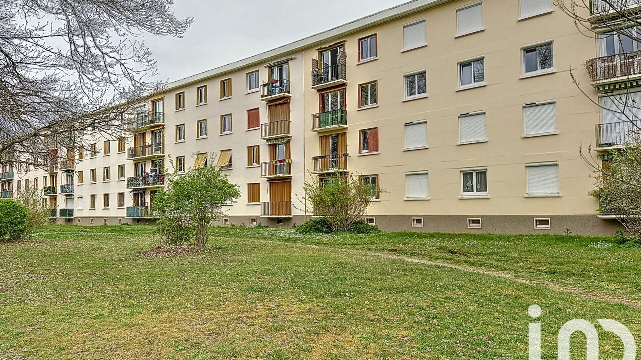 appartement 3 pièces 53 m2 à vendre à La Rochette (77000)
