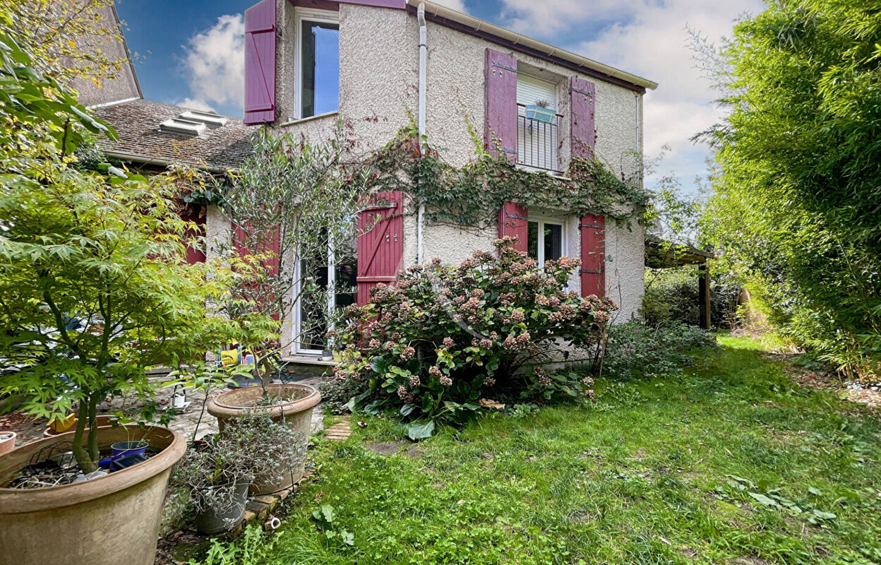 maison 6 pièces 95 m2 à vendre à Jouy-le-Moutier (95280)
