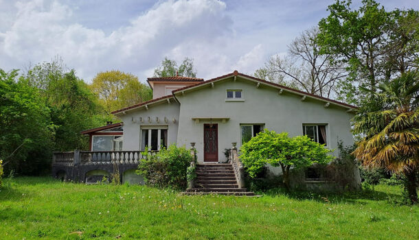 Villa / Maison 6 pièces  à vendre Artigueloutan 64420