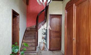 Maison 5 Pièces 149 m² à vendre à Ruffec (16700)