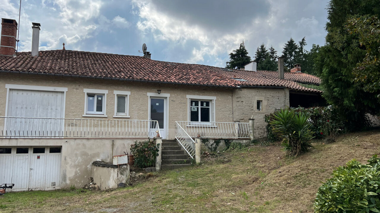 maison 4 pièces 127 m2 à vendre à La Caillère-Saint-Hilaire (85410)