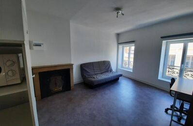 location appartement 370 € CC /mois à proximité de Commelle-Vernay (42120)