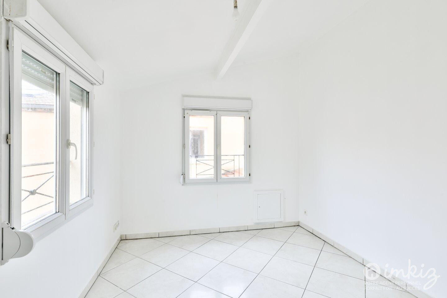 Appartement a vendre  - 3 pièce(s) - 64 m2 - Surfyn