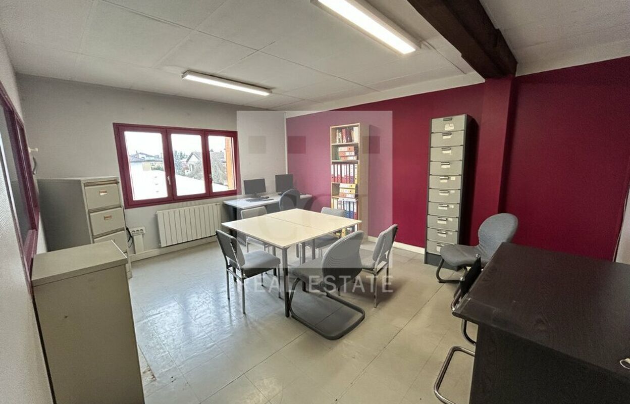 bureau  pièces 426 m2 à louer à Villefranche-sur-Saône (69400)
