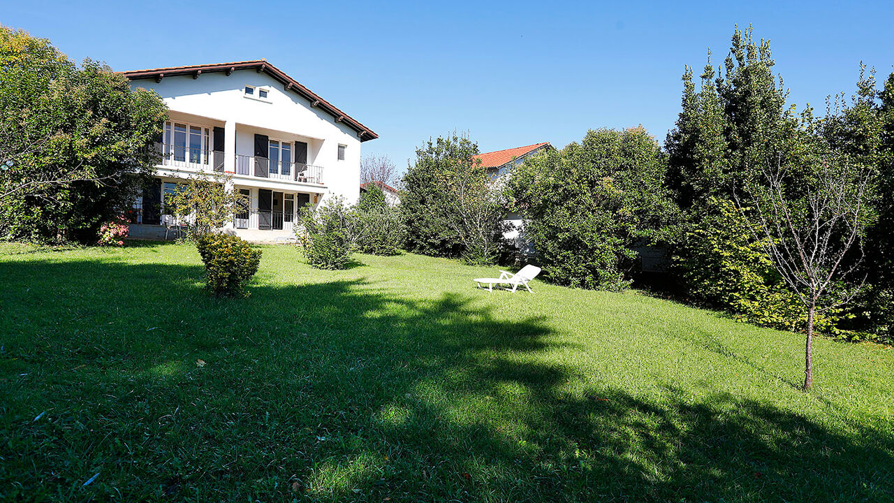 maison 6 pièces 131 m2 à vendre à Hendaye (64700)