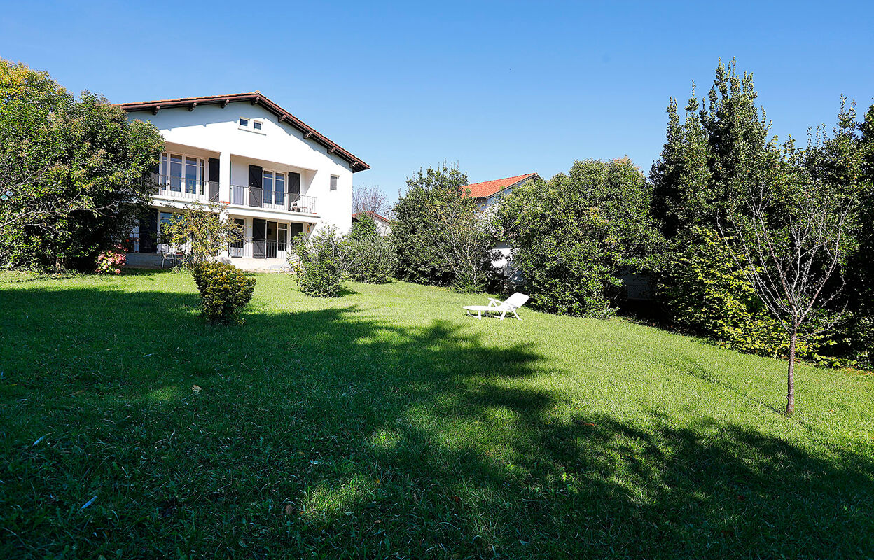 maison 6 pièces 131 m2 à vendre à Hendaye (64700)