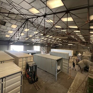 Commerce  800000 €