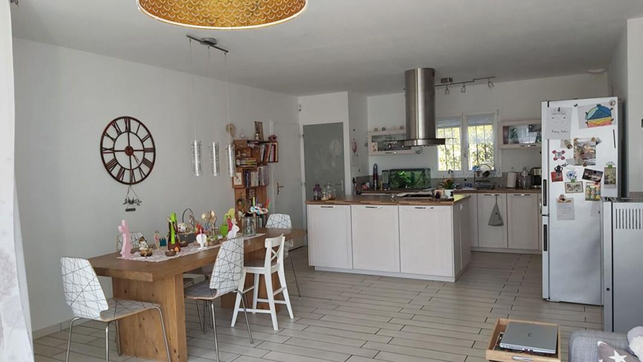 maison 5 pièces 110 m2 à vendre à Saint-Saturnin-Lès-Apt (84490)