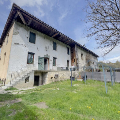 Appartement 5 pièces 315000 €