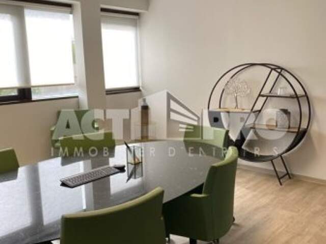 Bureaux à vendre — photo du bien