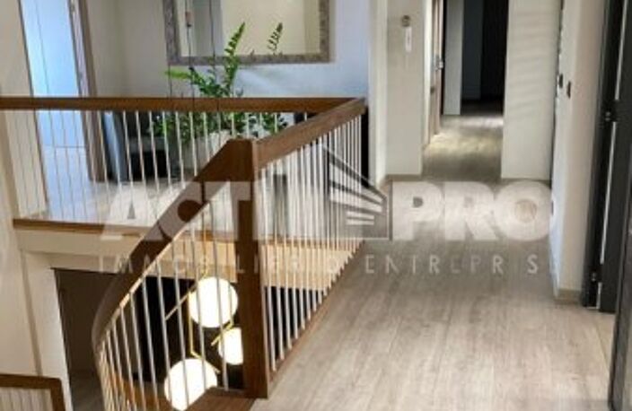 Bureaux à vendre — photo 2