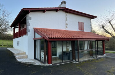 location maison 990 € CC /mois à proximité de Isturits (64240)
