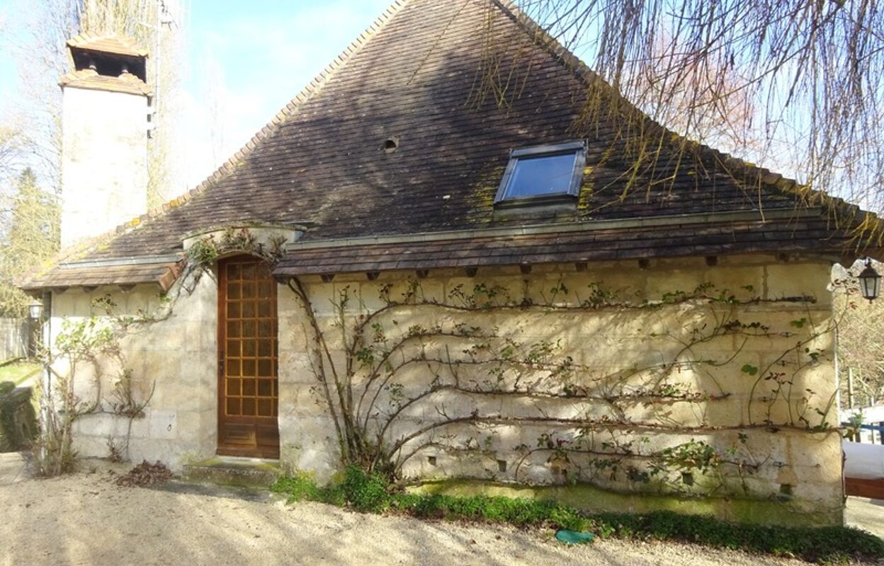 maison 5 pièces 214 m2 à vendre à La Chapelle-Moulière (86210)