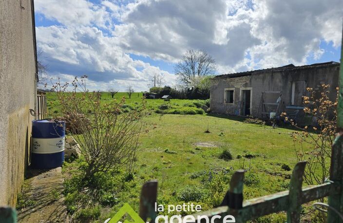 SAINT DENIS DE PALIN : Maison à terminer de rénover sur terr — photo 2