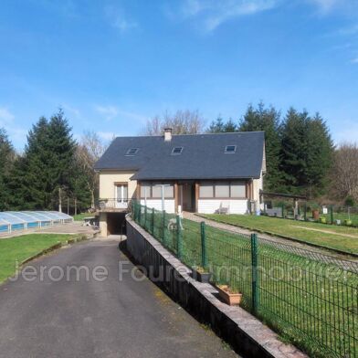 Maison 12 pièces 270300 €