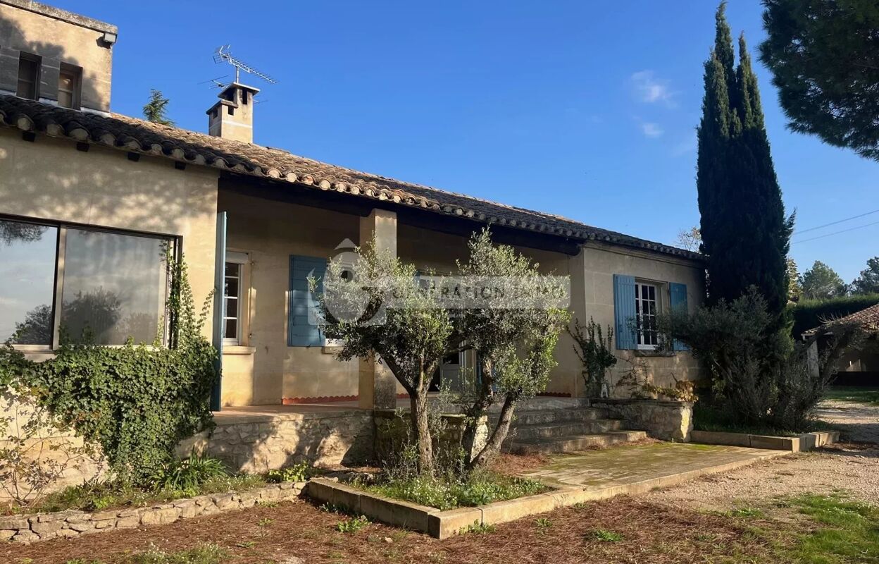 maison 10 pièces 160 m2 à vendre à Fontvieille (13990)