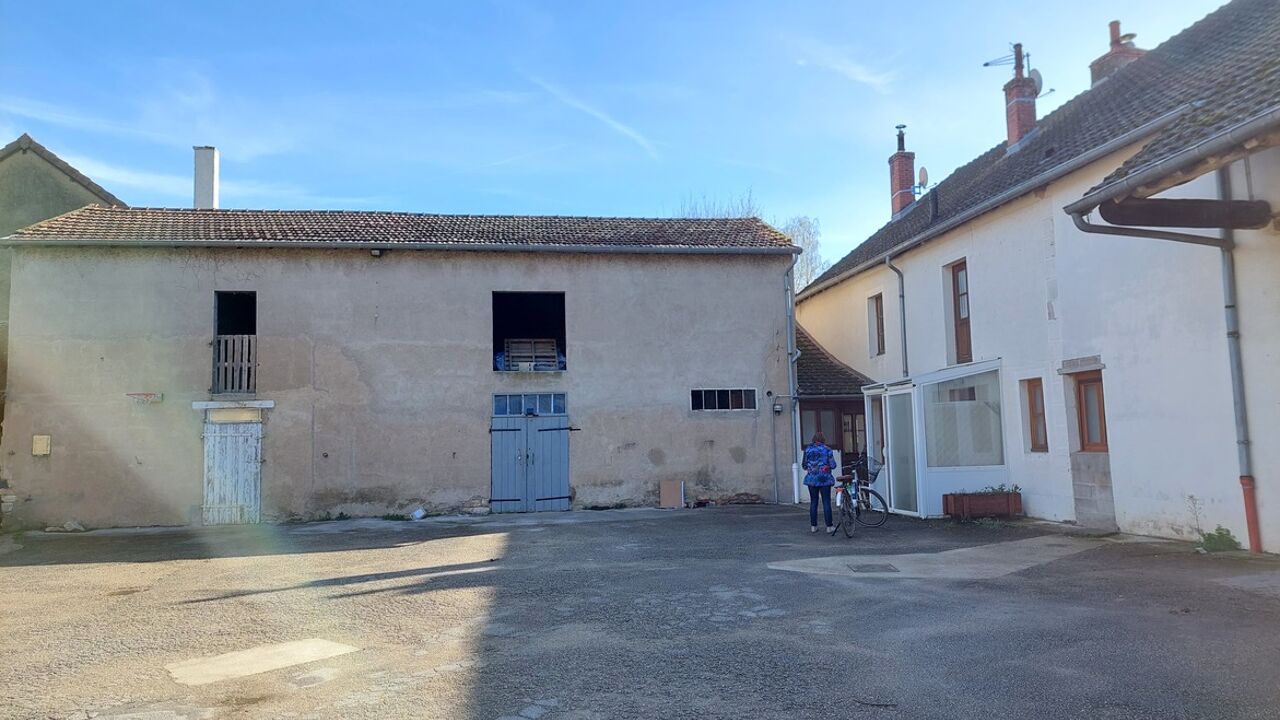 maison  pièces 152 m2 à vendre à Saint-Rémy (71100)