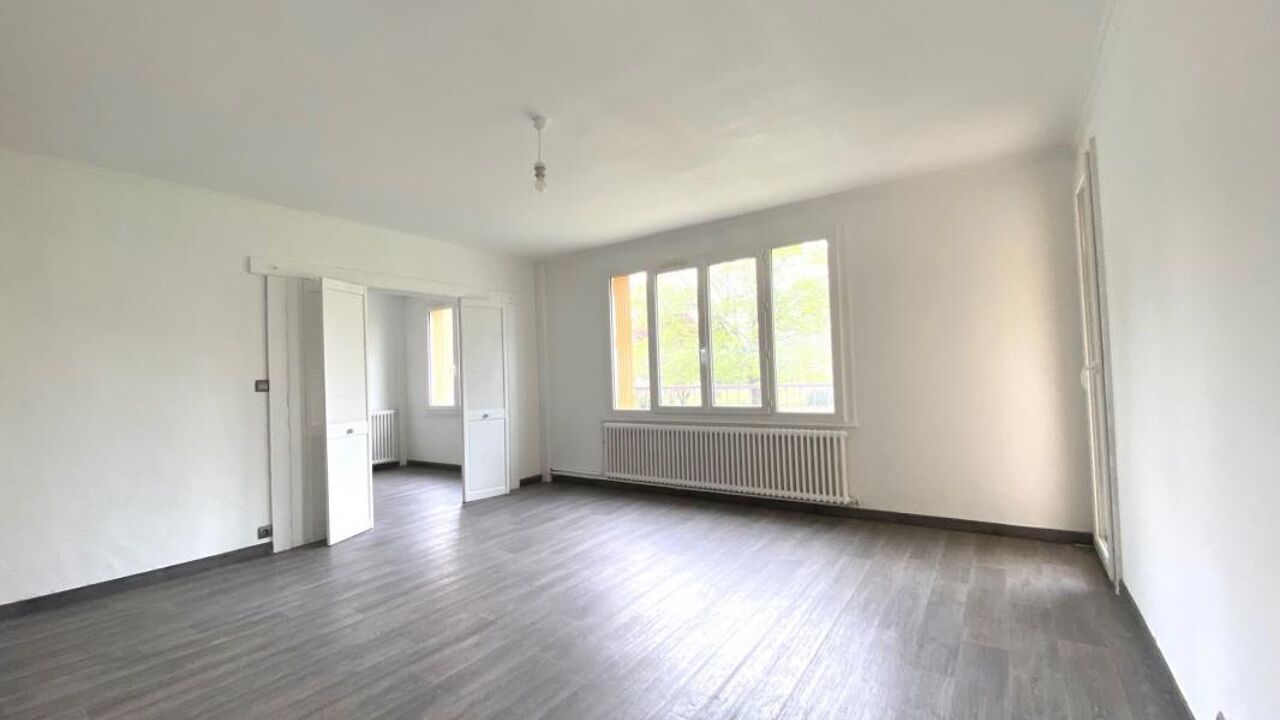 appartement 4 pièces 81 m2 à vendre à Aubergenville (78410)