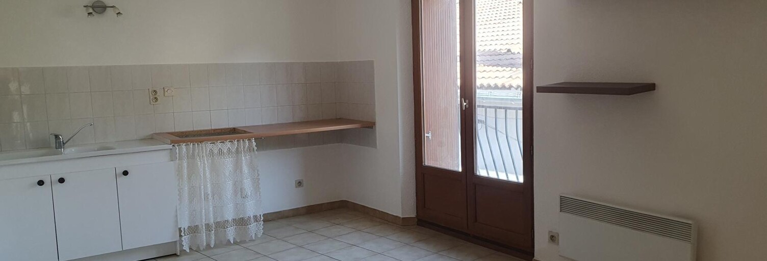 Immeuble  105 m² à vendre à La Motte-du-Caire (04250)