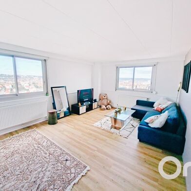 Appartement 4 pièces 219000 €