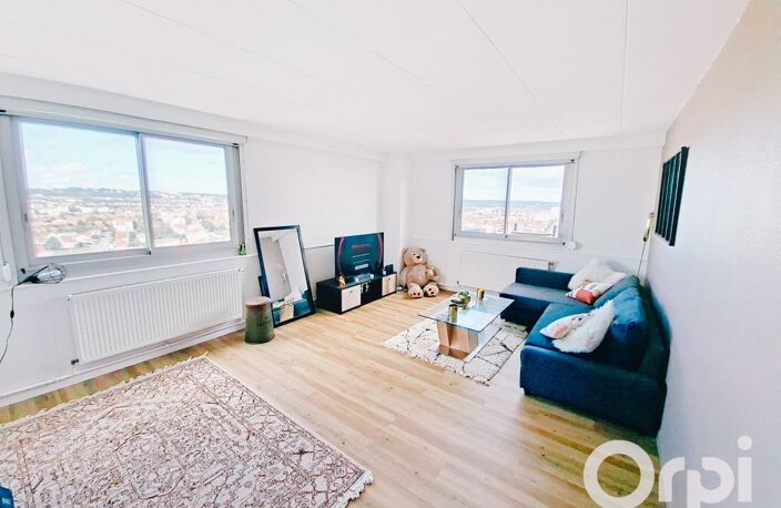 Exclusivité Orpi Stanislas beau duplex de 108m² avec une terrasse de 40m² avec une vue imprenable sur Nancy — photo 2