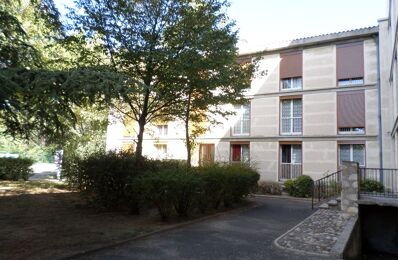 location appartement 710 € CC /mois à proximité de L'Isle-sur-la-Sorgue (84800)