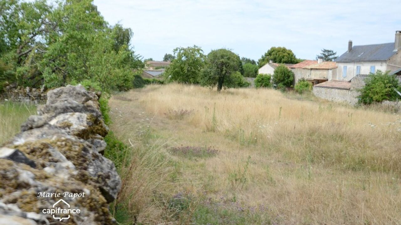 terrain  pièces 1398 m2 à vendre à Celles-sur-Belle (79370)