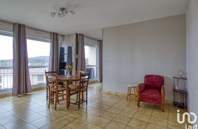 location appartement 1 300 € CC /mois à proximité de Noisy-le-Grand (93160)