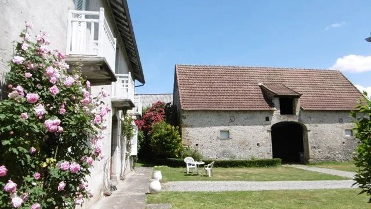 maison 9 pièces 290 m2 à Lestelle-Bétharram (64800)