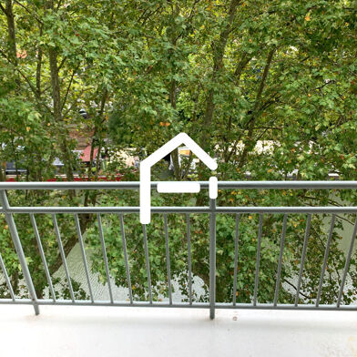 Appartement 3 pièces 1130 €